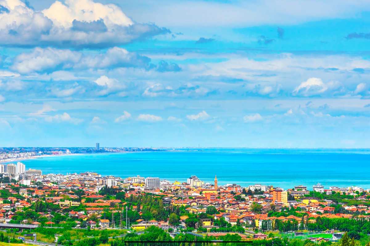 Where to Find Marijuana in Riccione, Italy: A Guide for Enthusiasts