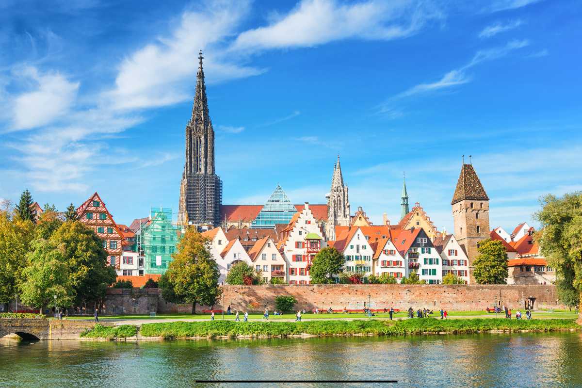 Where to Find Marijuana in Ulm, Baden-Württemberg, Germany: A Friendly Guide for Smokers