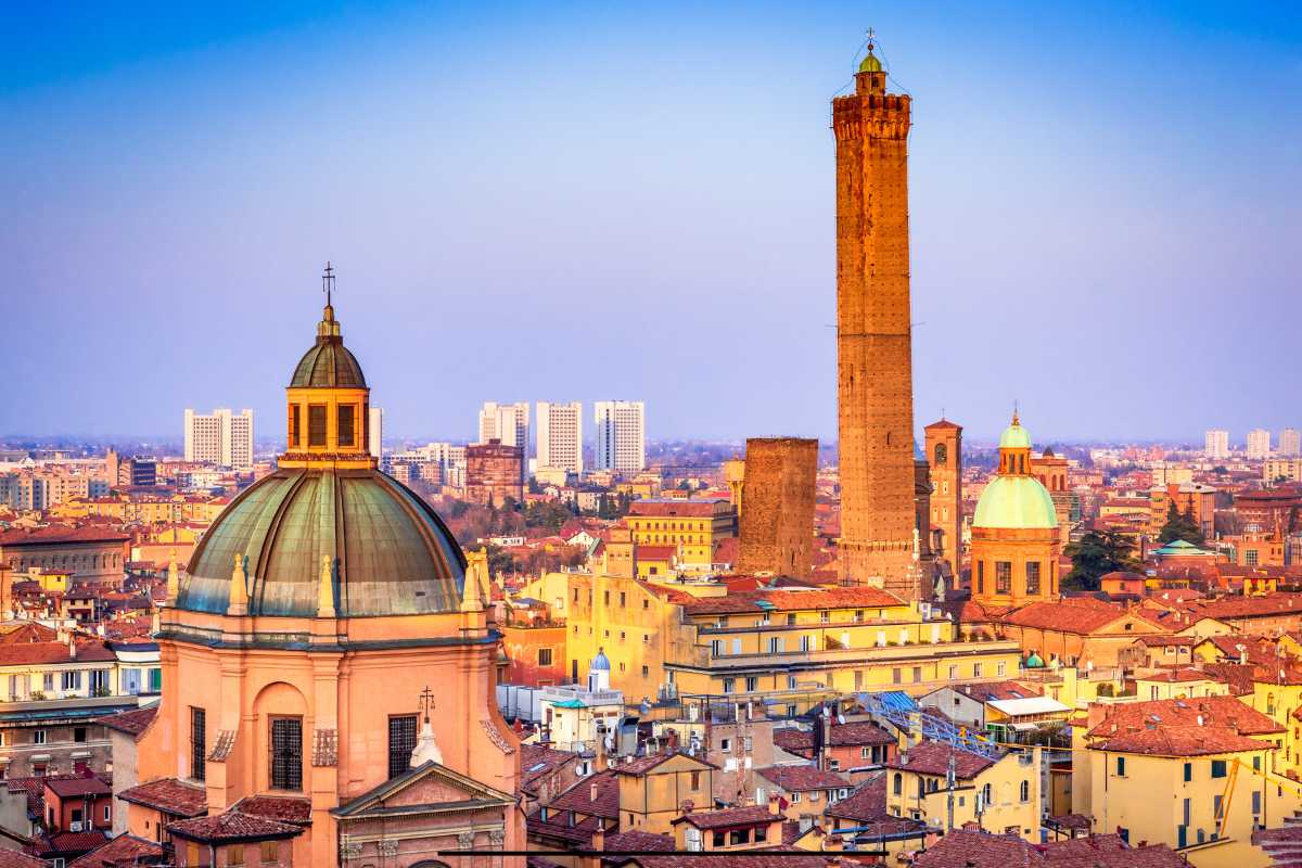 Where to Find Marijuana in Bologna, Emilia-Romagna, Italy